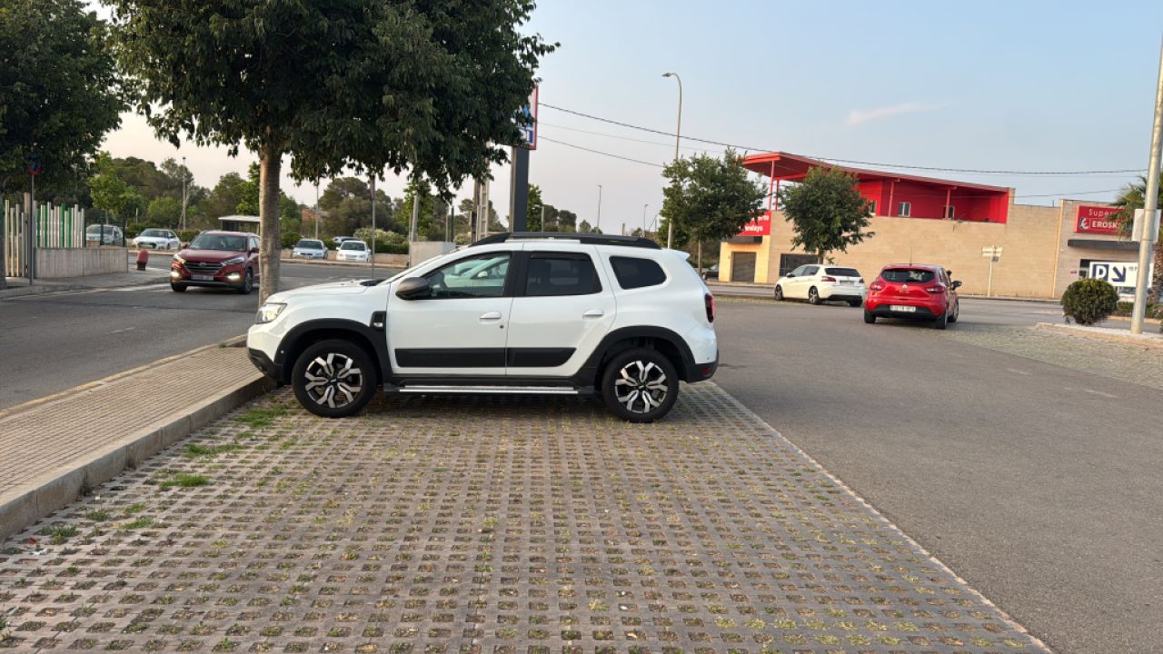 Dacia Duster solo 8.000 km, como nuevo, ubicación Mallorca