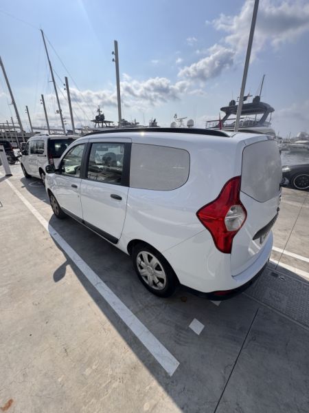 Dacia Lodgy 2013