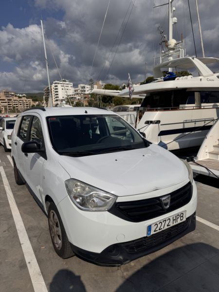 Dacia Lodgy 2013