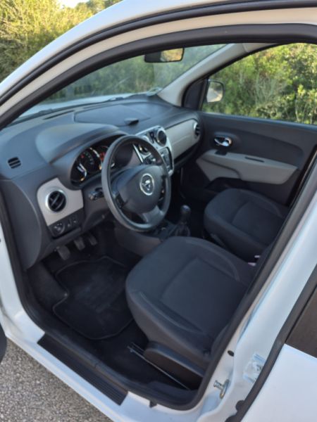 Dacia Lodgy Lauréate dCi 90 ec - ITV NEU
