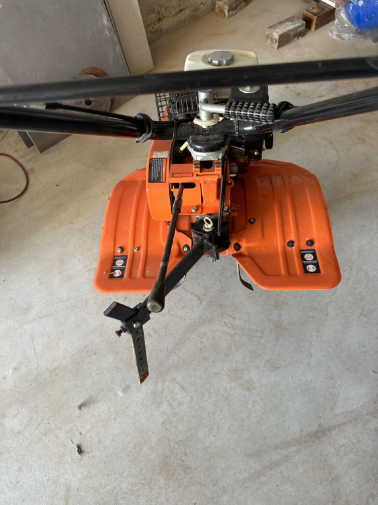 Daewoo Motor Fräse Honda Motor !