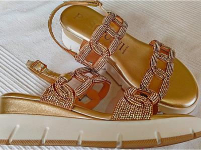 Damen-Sandale, Nappaleder/Strasssteine Gr. 38, Italien