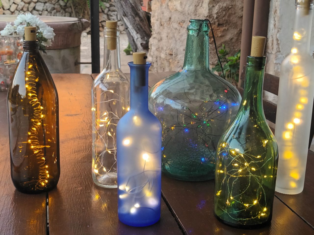 Decoración para interiores y exteriores: botellas ligeras inusuales con funcionamiento con batería