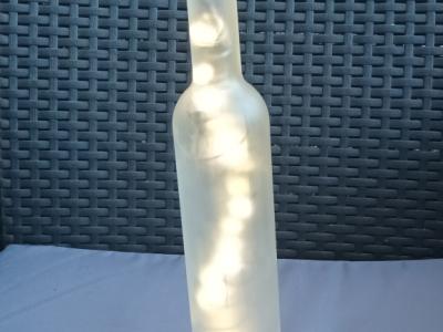 Decoración para interiores y exteriores: botellas ligeras inusuales con funcionamiento con batería