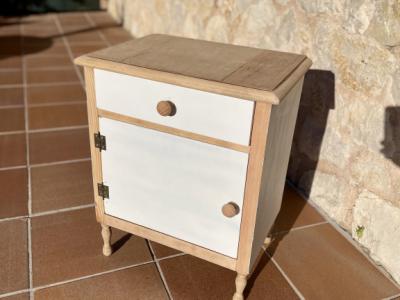 Dekorativer Nachtisch 46x31x57 cm natur/weiss