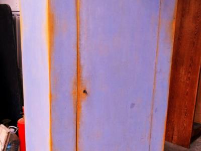 Decorative solid wood cabinet