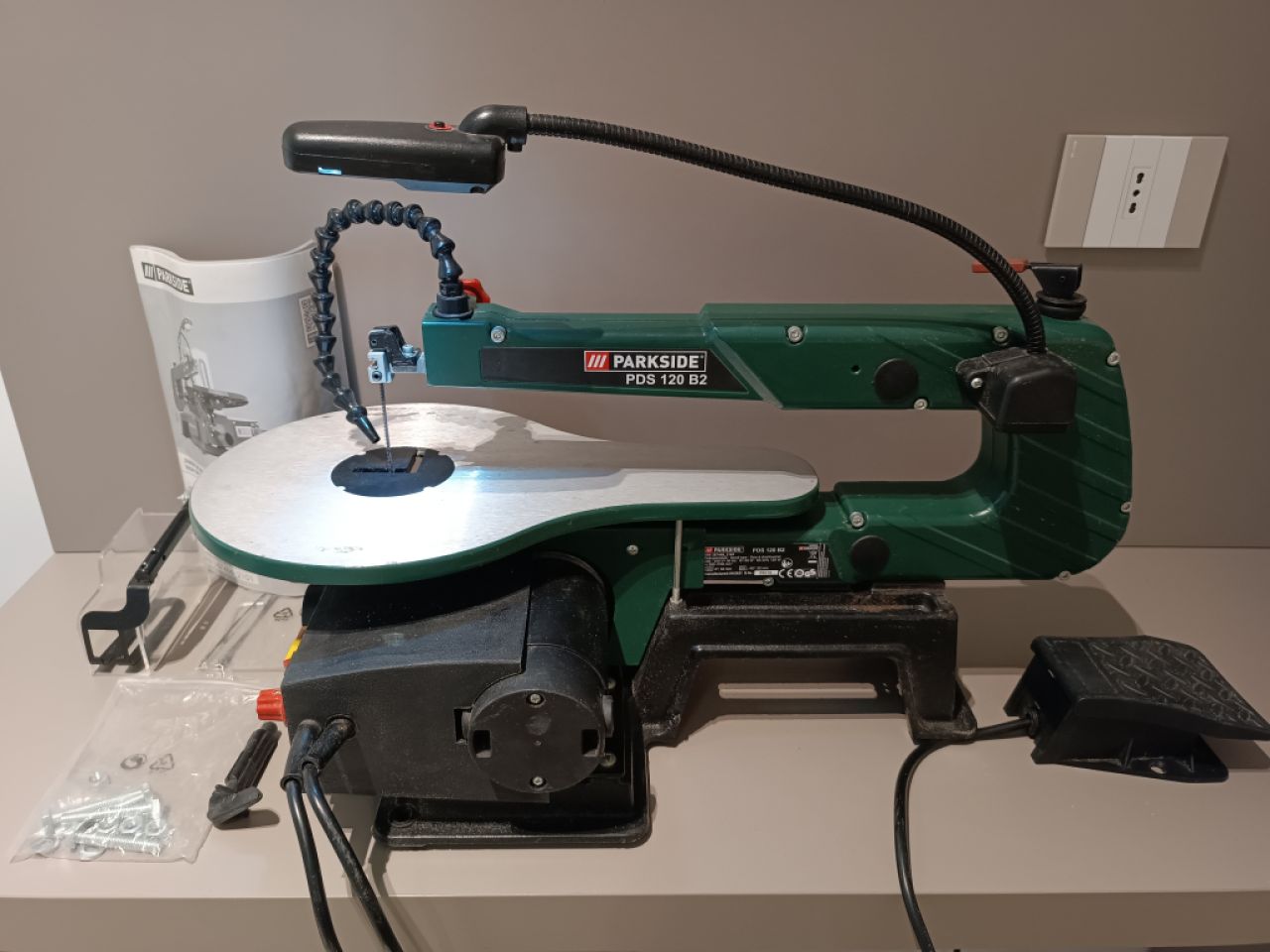 Dekupiersäge -  (Decoupiersäge) Die Beste für Filigranarbeiten