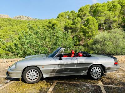 Der ikonische klassische ALpha Spider 1986 zu verkaufen