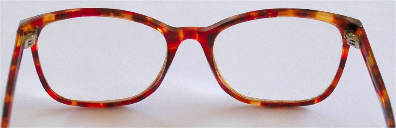 Gafas de mujer de diseño con lentes progresivas