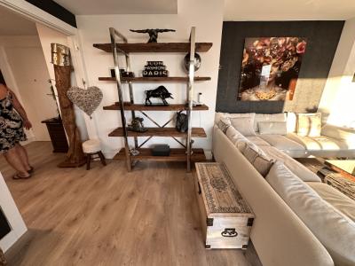 Designer corner sofa - beige for sale in Palma