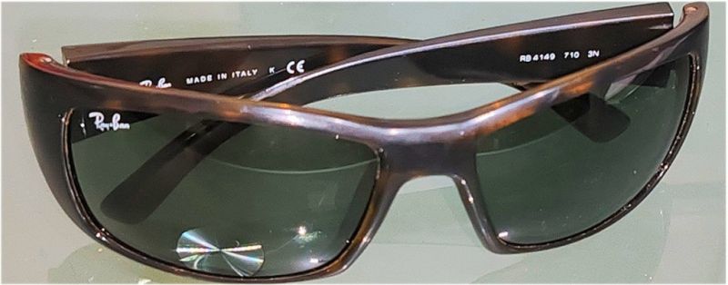 Designer sunglasses by Ray Ban, Made in Italy