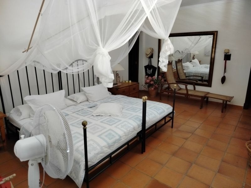 Directamente del propietario - Un sueño a los pies de Sant Salvador – La finca con vistas al mar