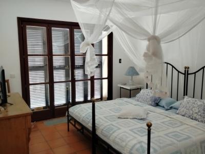 Directamente del propietario - Un sueño a los pies de Sant Salvador – La finca con vistas al mar