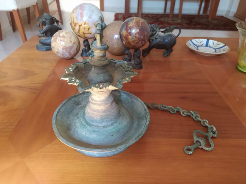 Diya Vilakku Bali SXIX Öl-Hängelampe