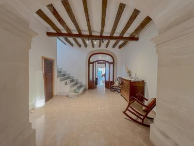 Semi-detached house for sale in calle de Santueri