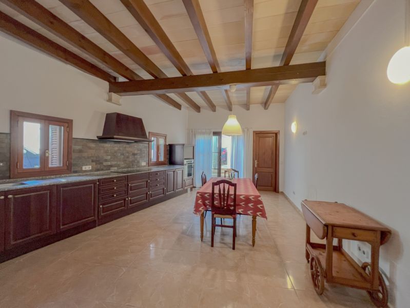 Semi-detached house for sale in calle de Santueri