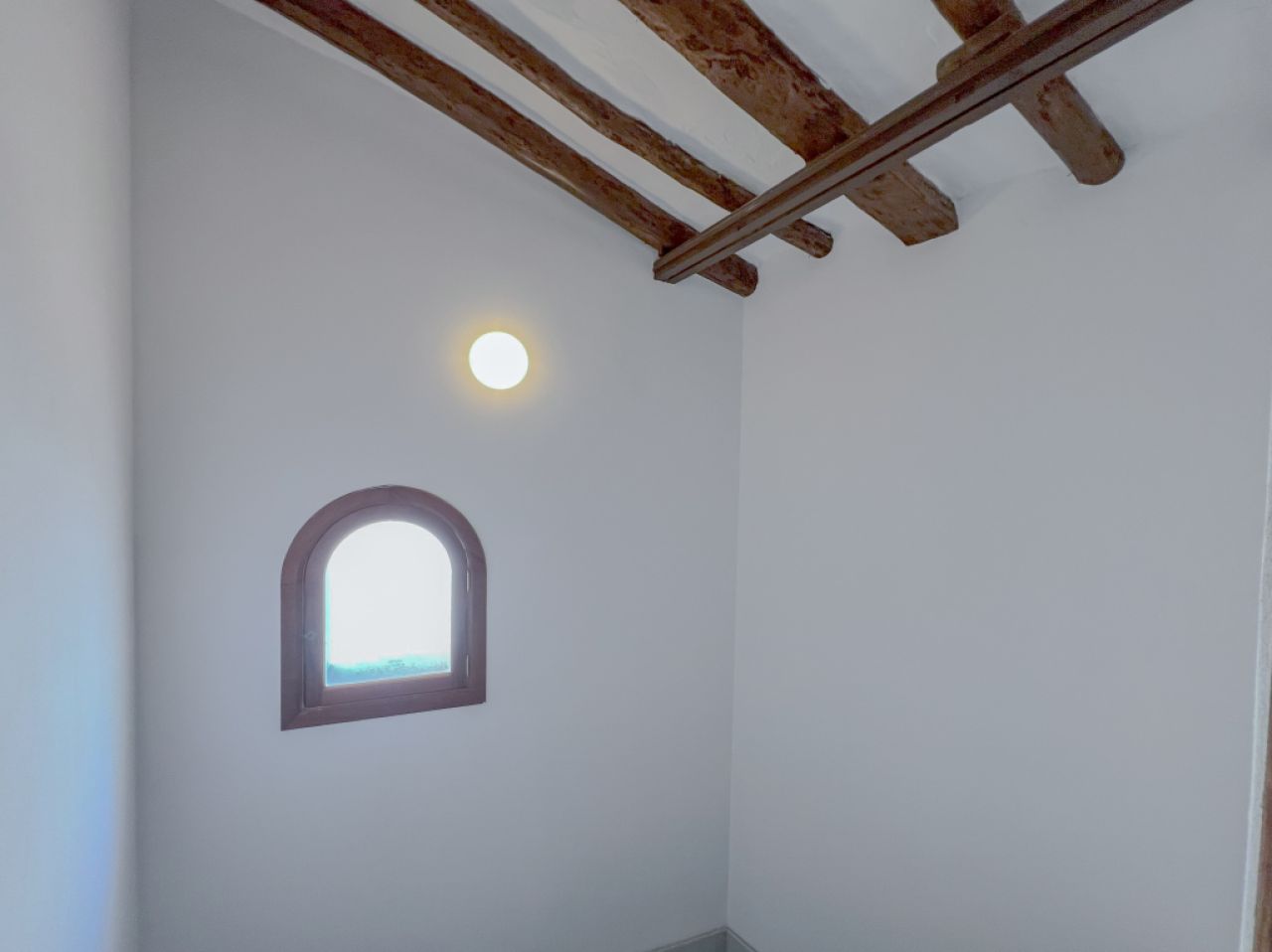 Semi-detached house for sale in calle de Santueri