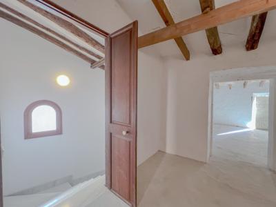 Semi-detached house for sale in calle de Santueri