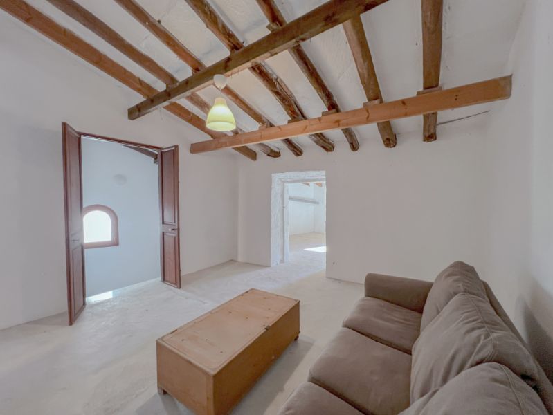 Semi-detached house for sale in calle de Santueri