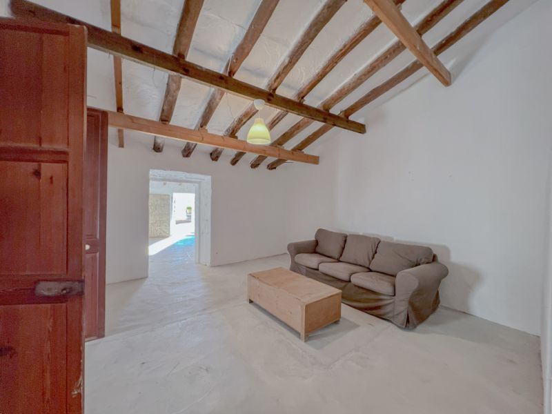 Semi-detached house for sale in calle de Santueri