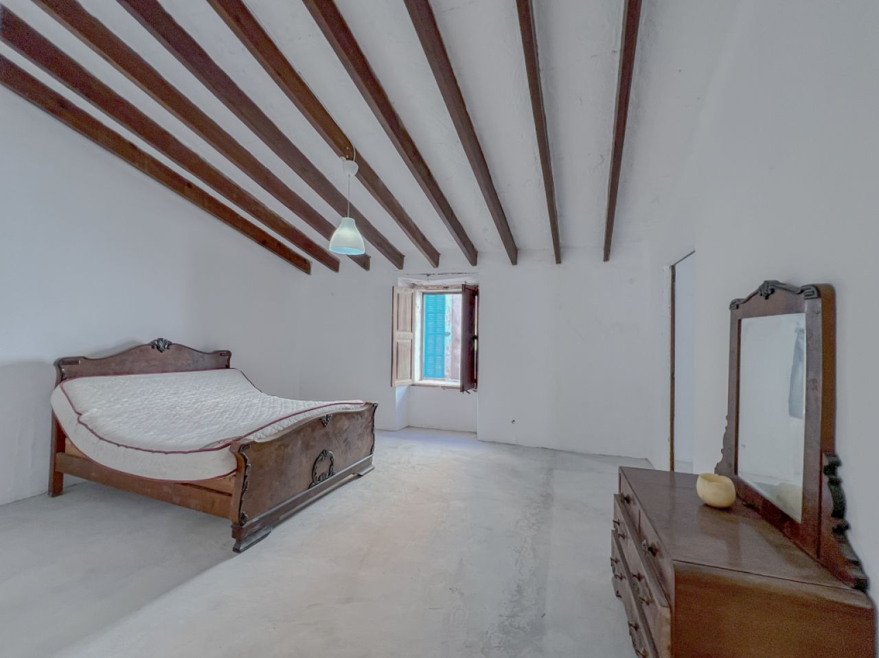 Semi-detached house for sale in calle de Santueri