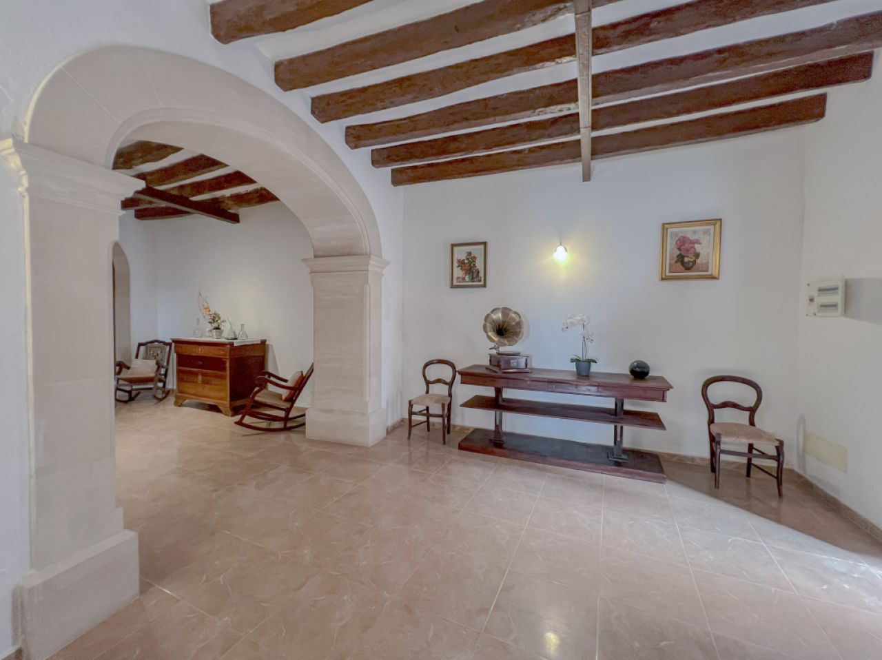 Semi-detached house for sale in calle de Santueri