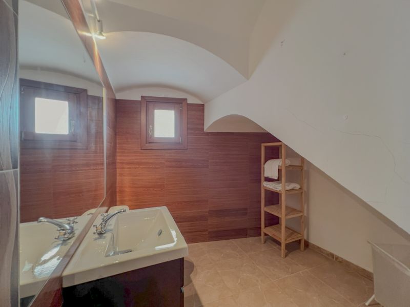 Semi-detached house for sale in calle de Santueri