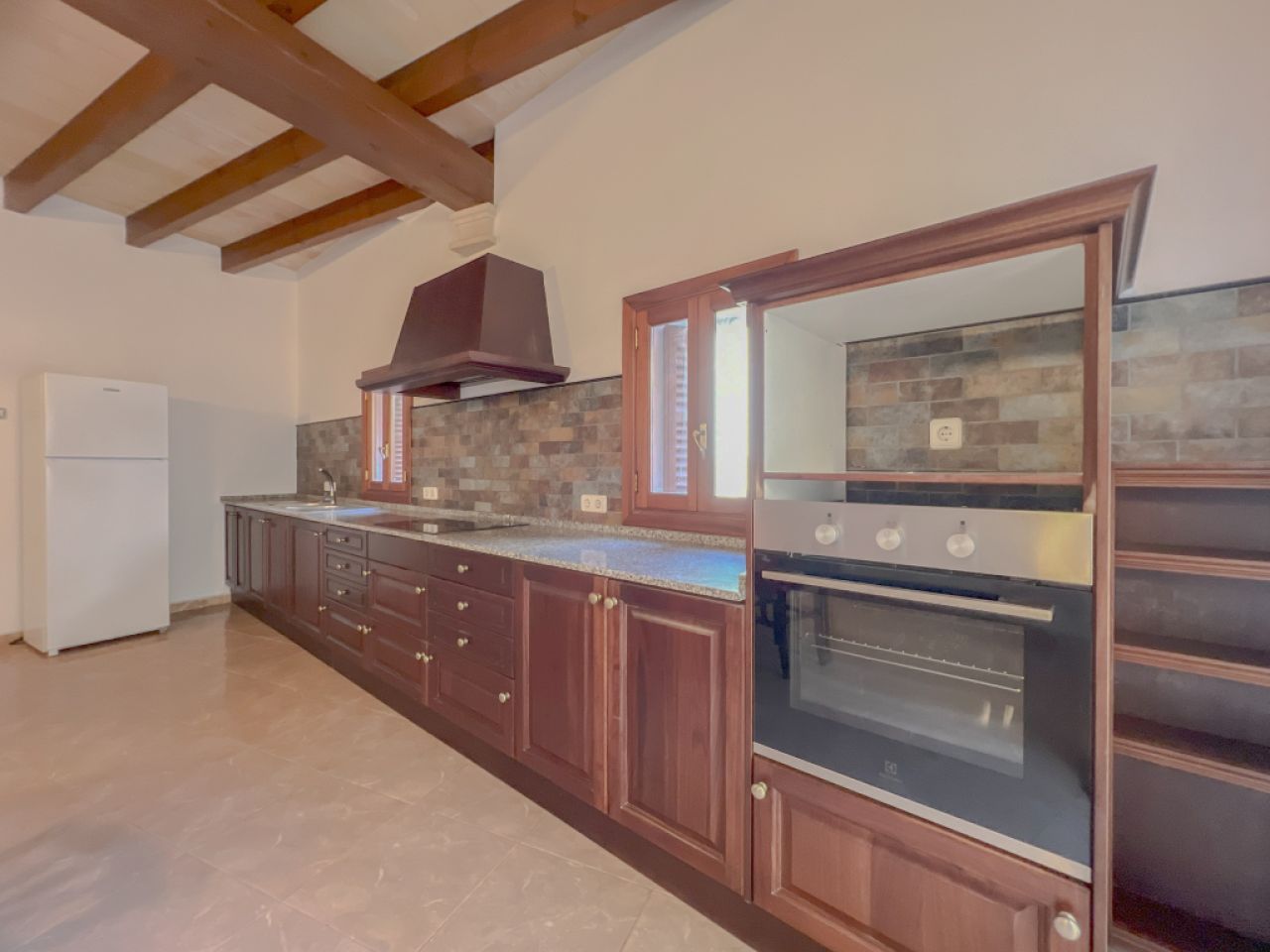 Semi-detached house for sale in calle de Santueri