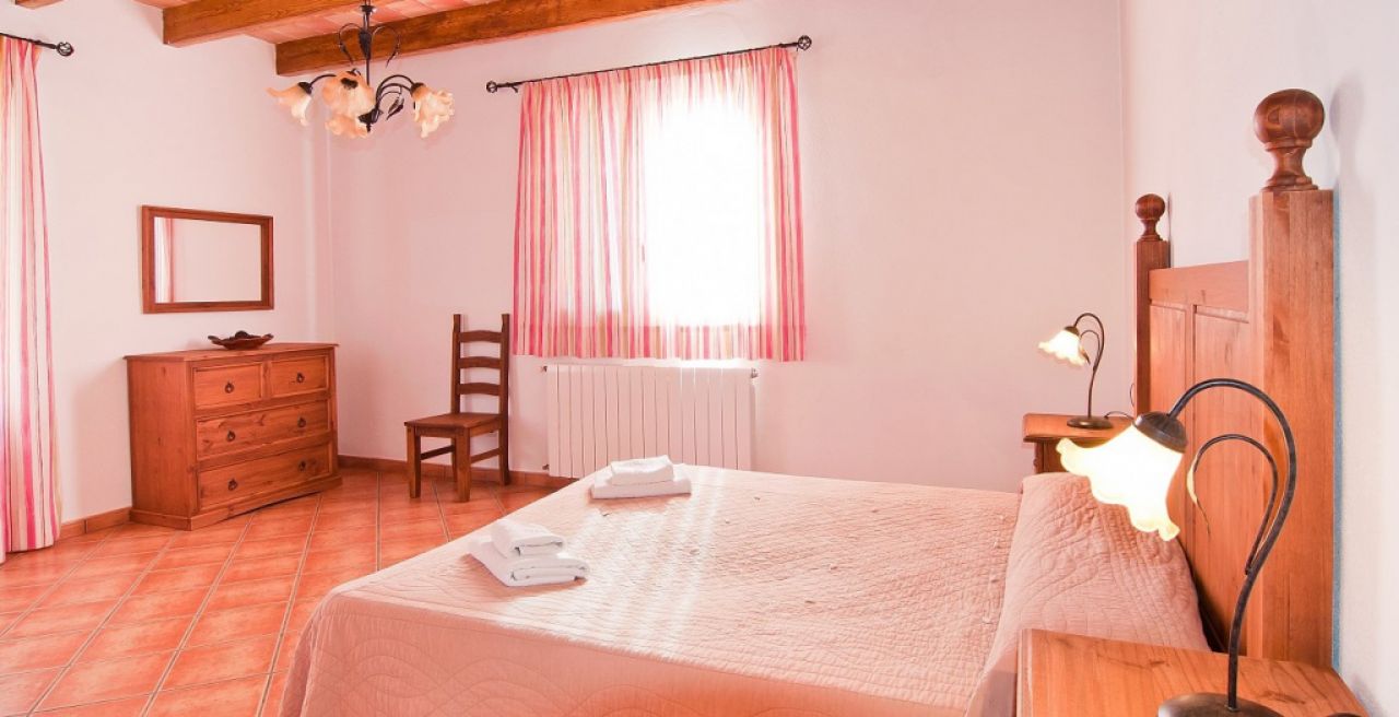 Ebenerdige Finca b is zu 8 Personen mit Pool bei Campos -- F 35 FZ