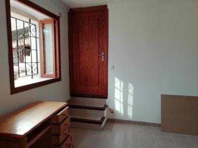 Ebenerdige Finca mit 4 SZ, unmöbliert, Pool, Kamin bei Alqueria Blanca-Santanyi ---F 55