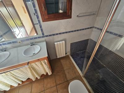 Ebenerdige und teilmöblierte Finca mit Heizung und Pool bei Sineu - F 223