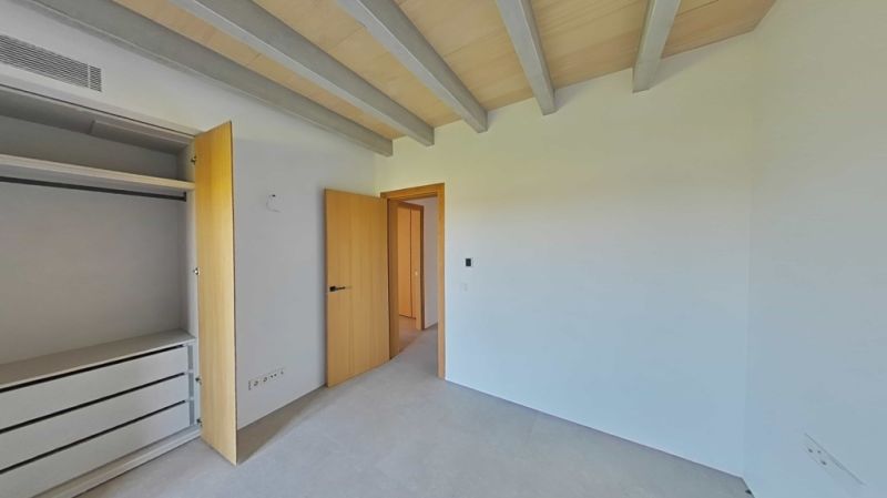 Ebenerdige und unmöblierte Luxusfinca mit allen Extras bei Santanyi- Es LLombards ---  F 150