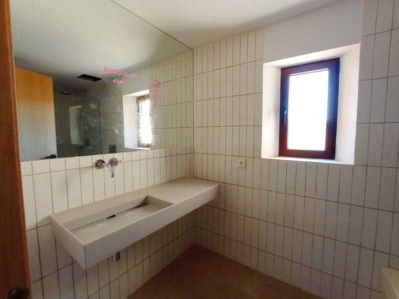 Ebenerdige und unmöblierte Luxusfinca mit allen Extras bei Santanyi- Es LLombards ---  F 150