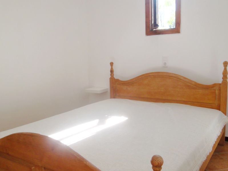 Ebenerdiges Chale mit Pool, Heizung und Meerblick bei Son Carrio  -- CH 63