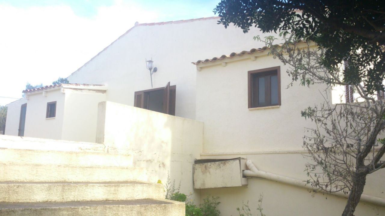 Ebenerdiges Chale mit Pool, Heizung und Meerblick bei Son Carrio  -- CH 63