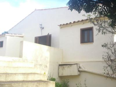 Ebenerdiges Chale mit Pool, Heizung und Meerblick bei Son Carrio  -- CH 63