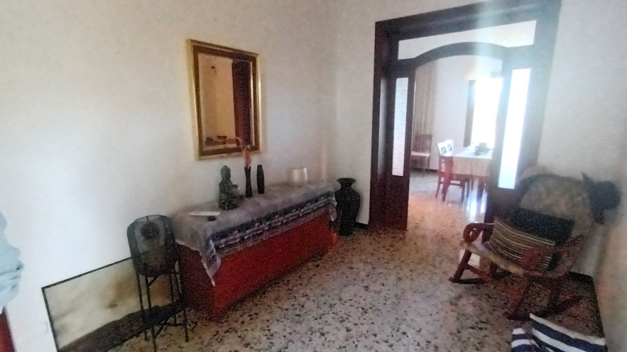 Ebenerdiges Chalet mit Garten und Meerblick -- in S HOrta -CH 20