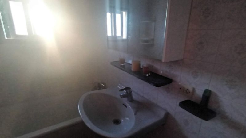 Ebenerdiges Chalet mit Garten und Meerblick -- in S HOrta -CH 20