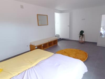 Single-level modern chalet with 5 rooms in Cala Llombards -- CH 20