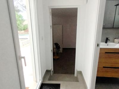 Single-level modern chalet with 5 rooms in Cala Llombards -- CH 20