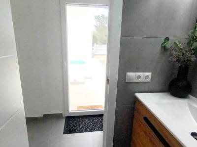 Single-level modern chalet with 5 rooms in Cala Llombards -- CH 20