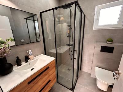 Single-level modern chalet with 5 rooms in Cala Llombards -- CH 20