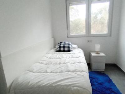 Single-level modern chalet with 5 rooms in Cala Llombards -- CH 20