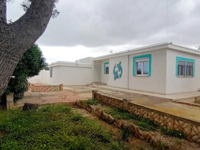 Single-level modern chalet with 5 rooms in Cala Llombards -- CH 20