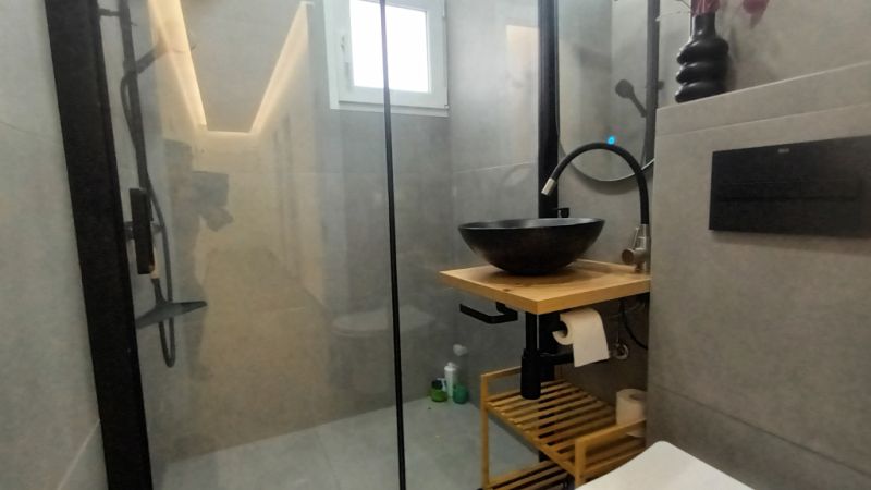 Single-level modern chalet with 5 rooms in Cala Llombards -- CH 20