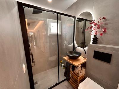 Single-level modern chalet with 5 rooms in Cala Llombards -- CH 20