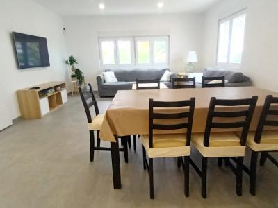 Single-level modern chalet with 5 rooms in Cala Llombards -- CH 20