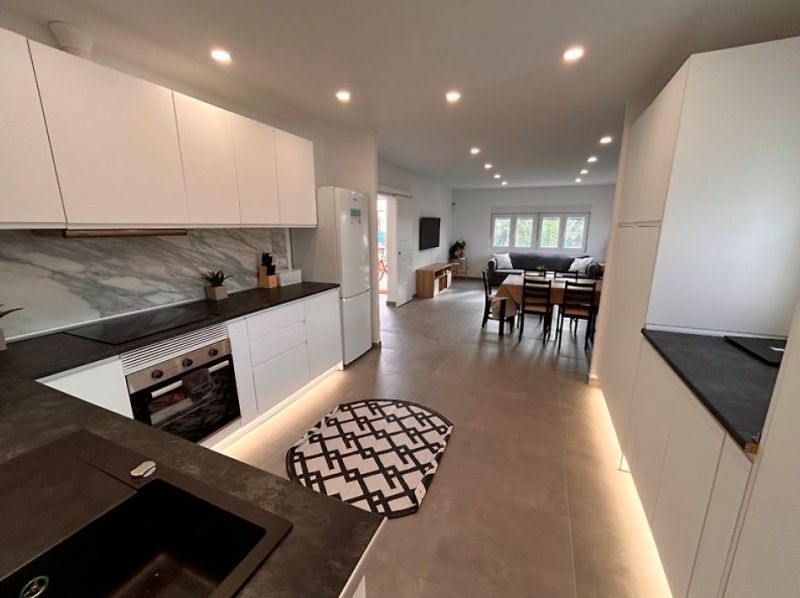 Single-level modern chalet with 5 rooms in Cala Llombards -- CH 20