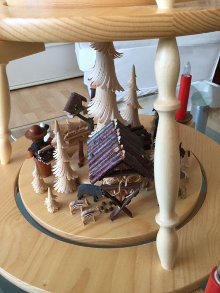 Pirámide navideña real de Erzgebirge, 90 cm de altura