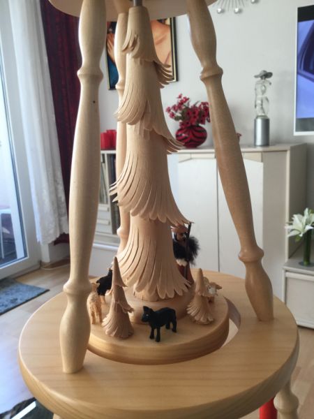 Pirámide navideña real de Erzgebirge, 90 cm de altura